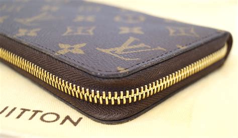 louis vuitton vuitton wallet